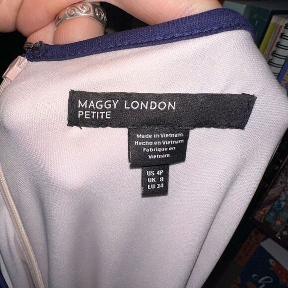 Maggy London floral fit & flare accordion pleated 4P skater dress - Picture 2 of 4